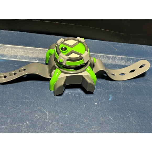 Ben 10 Watch - Picture 1 of 5